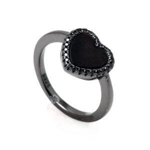 black heart silver ring