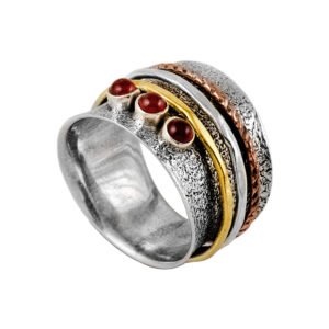 garnet silver ring