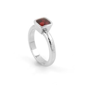 silver garnet ring