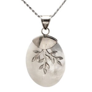 mother of pearl pendant