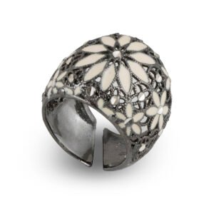 floral motif silver ring