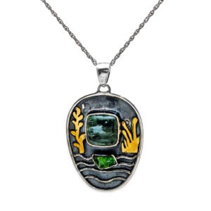 silver and labradorite pendant